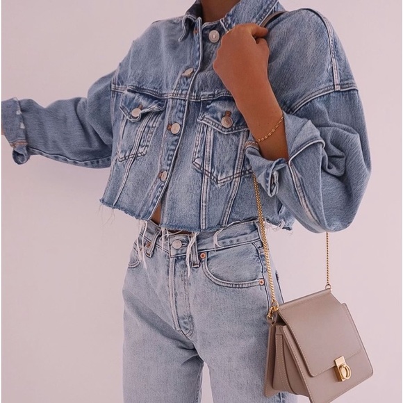 Forever 21 Jackets & Blazers - ⭕️3for$15⭕️ Denim crop jacket